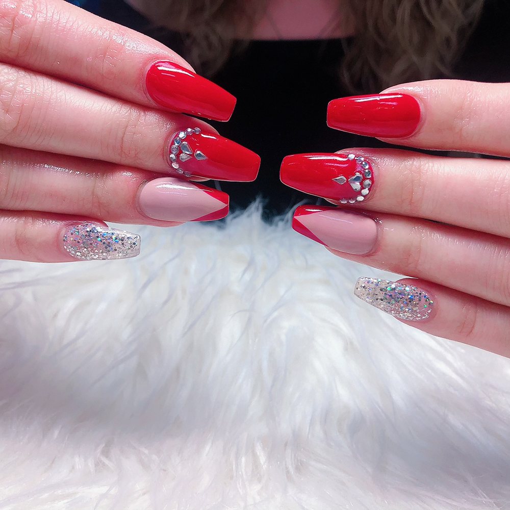 Pedicure services at Modern Nails